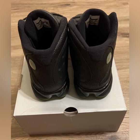 Jordan 13 Retro ‘Altitude’ - Size 10, Used - like New - Picture 3 of 4